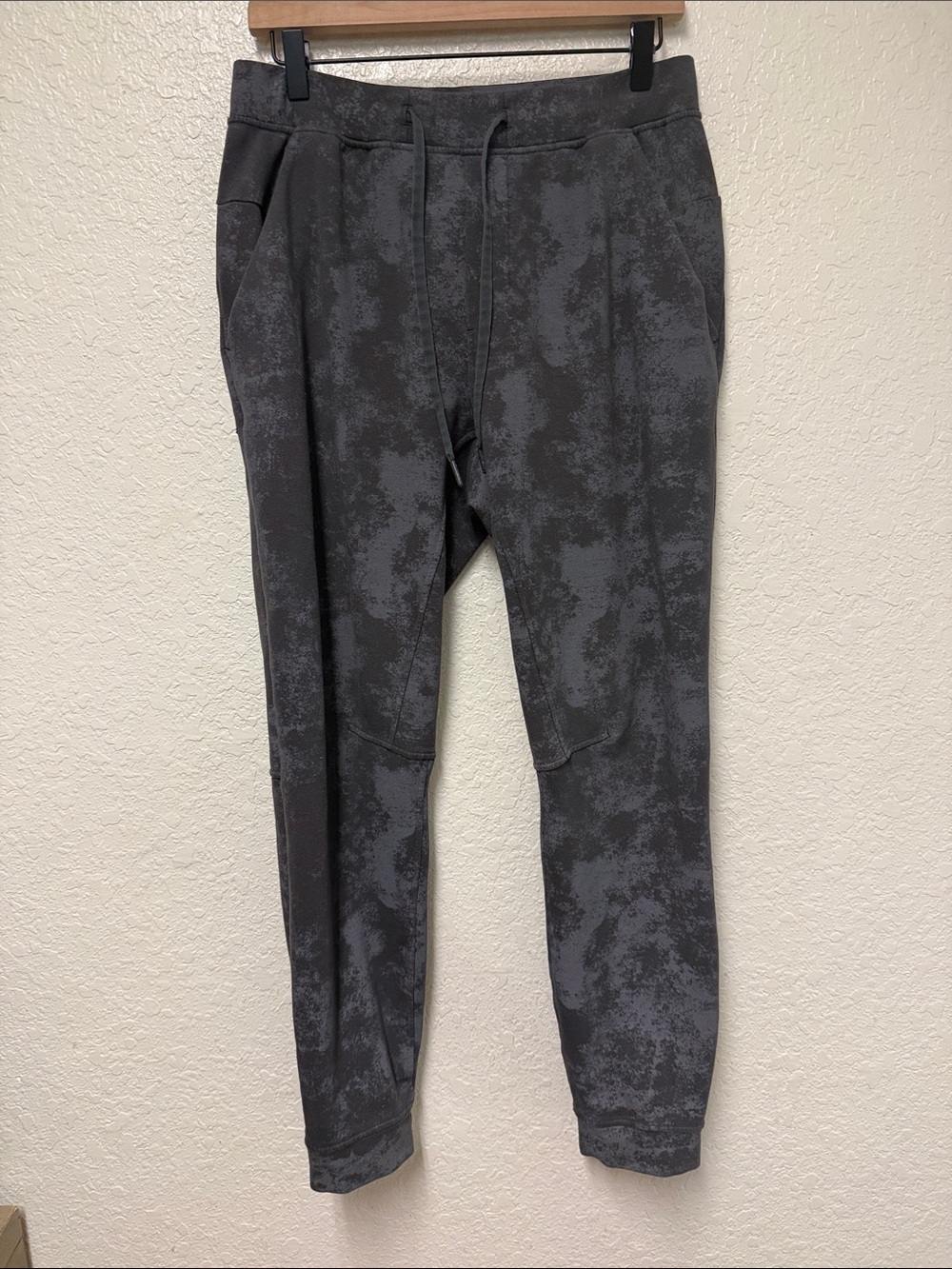 🍋 LULULEMON Mens City Sweat  French Terry Jogger Pants Size Medium